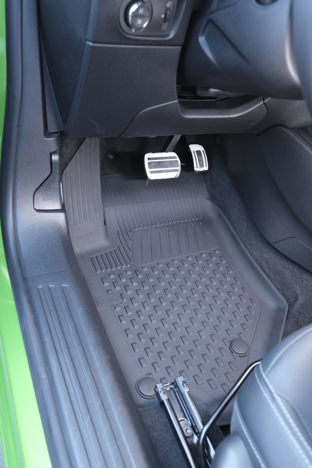 Ncar Citroen C4/C4X HB 2022+Uyumlu 4.5 D Havuzlu Paspas
