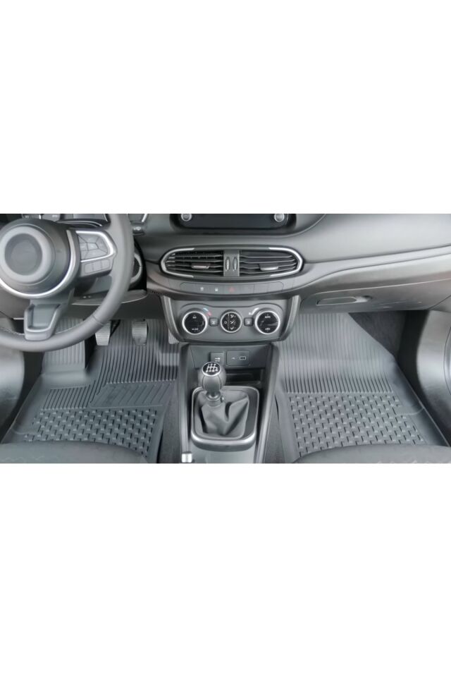 Ncar Fiat Egea Cross 2021 + Uyumlu 4.5 D Havuzlu Paspas